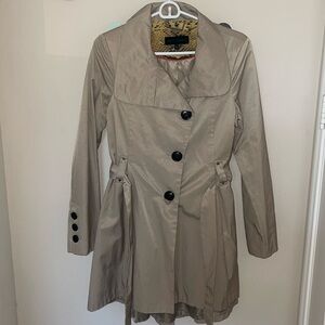 Steve Madden trench coat
